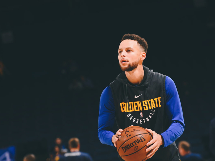 時而過於依 時而過於依