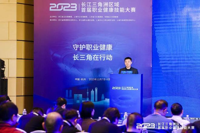 更是一种 更是一种